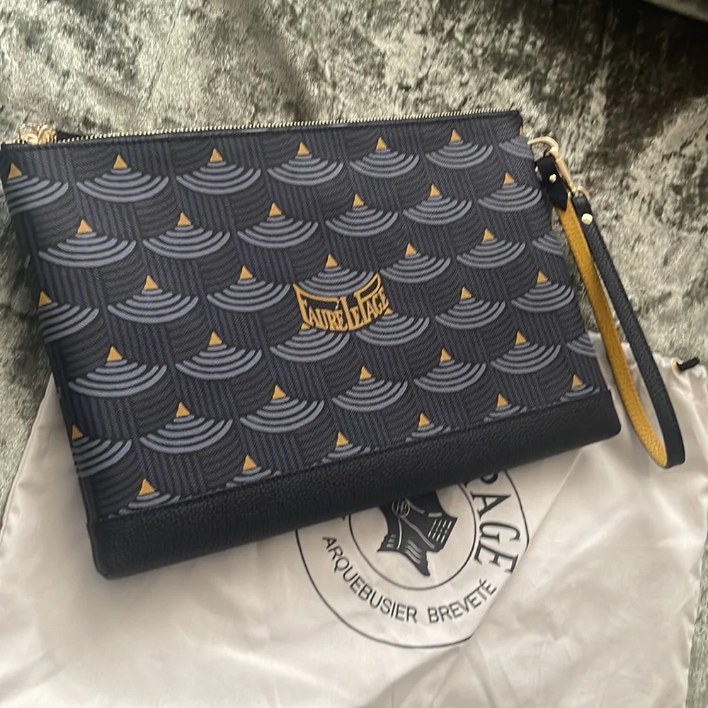 AUTHENTIC FAURE LE PAGE POCHETTE ZIP 29 in large scale Navy